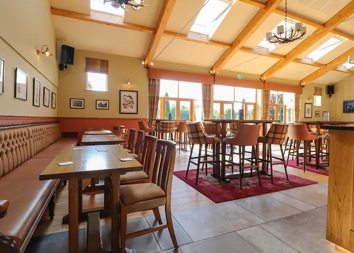 7 The Oaks 度假居 斯基普顿